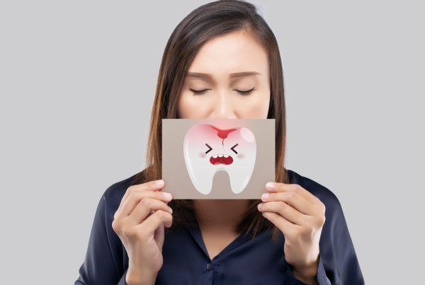 Muela picada: qué hacer si notas una caries en la muela | Clinica Dental Ramis Gandía muela picada
